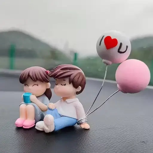 Cute Car Couple Showpiece Miniature Figurine