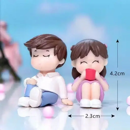Cute Car Couple Showpiece Miniature Figurine